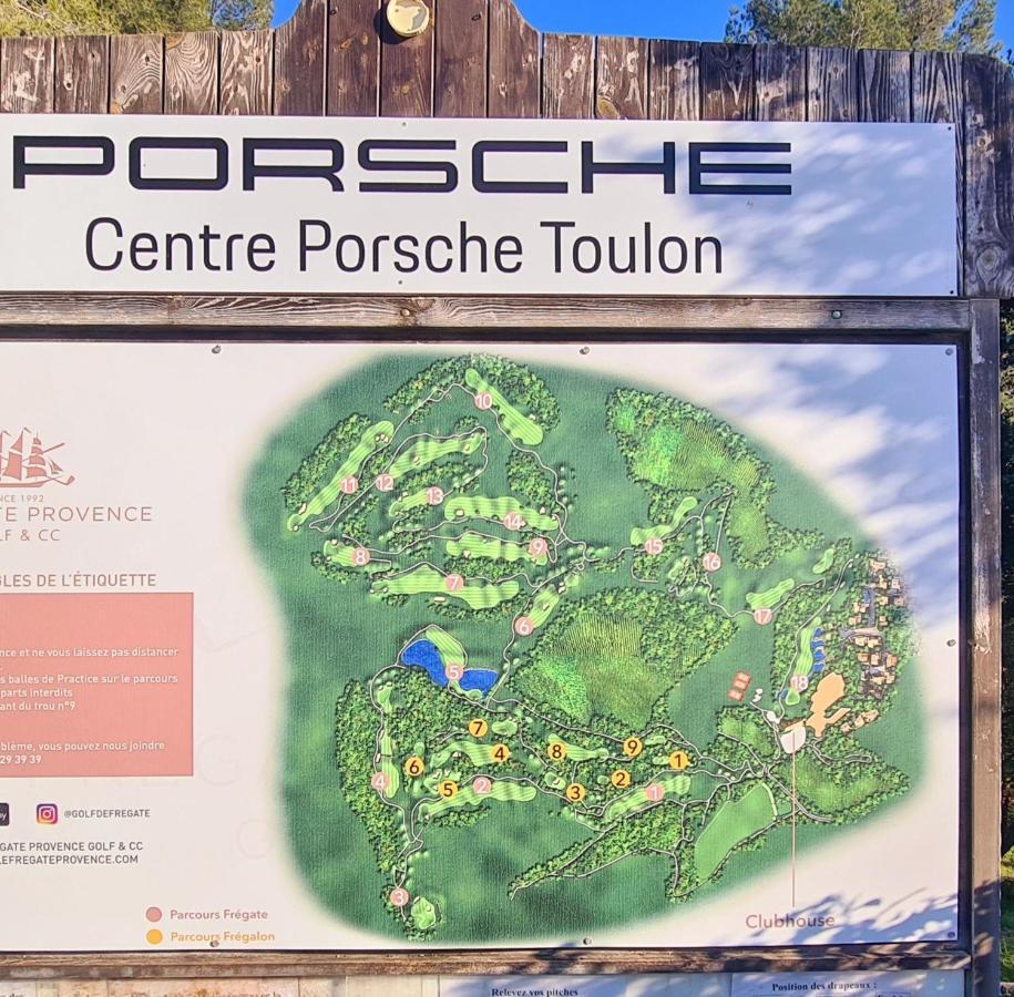 Apartamento Hameau Des Amandiers - Vue Mer, Golf Et Vignes Saint-Cyr-sur-Mer Exterior foto